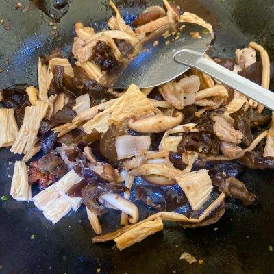 花椒油，三鲜打卤面，保准你爱吃（花椒油制作方法和比例）