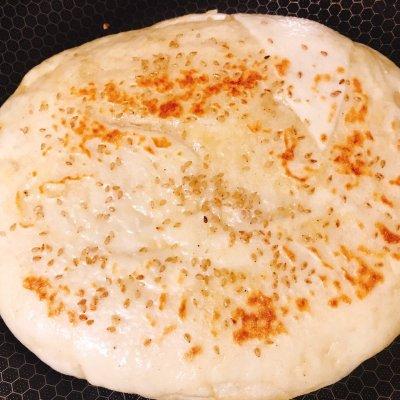 怎样做椒盐味油酥千层饼，怎样做椒盐味油酥千层饼的做法（胡麻油椒盐发面千层饼你这么做）