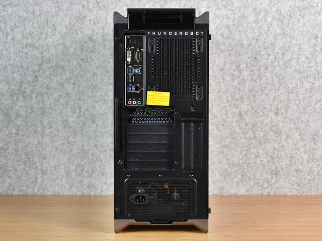 雷神黑武士四代评测：RTX30游戏主机的年度力作