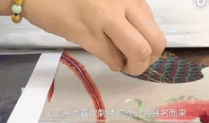 绣名字忌讳用什么颜色，用红色线绣名字好不好（她用一根针绣出天文奇观）