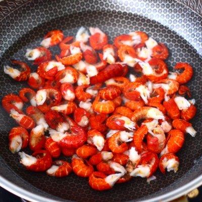 麻辣小龙虾是哪的菜，麻辣小龙虾是哪里的菜（让人欲罢不能的麻辣小龙虾）