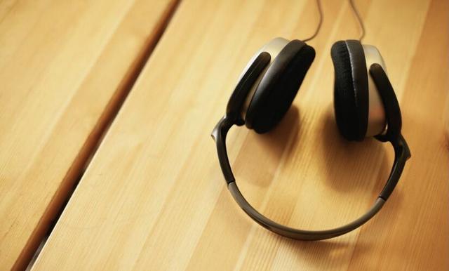 川流不息的什么，丰收朗读者‖张炜《爱的川流不息》