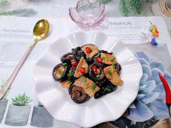 香菇要煮多久才能熟，香菇煮多久能熟（简单易做的红烧香菇）