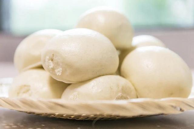 冻面条用微波炉怎么解冻，冻面条用微波炉怎么解冻快（还在用水解冻食物）