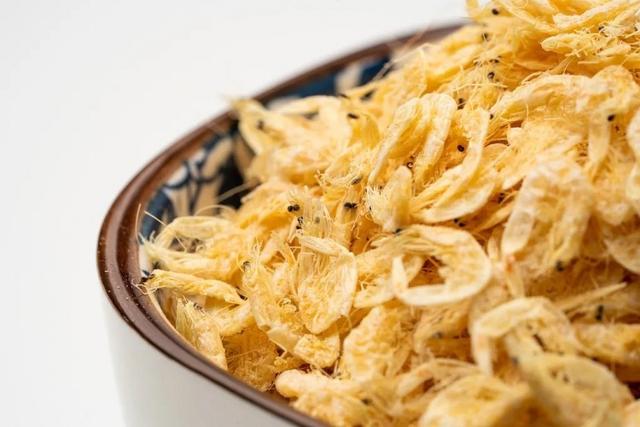 冻面条用微波炉怎么解冻，冻面条用微波炉怎么解冻快（还在用水解冻食物）