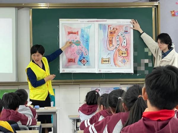 卫生棉条几岁才能用，卫生棉适用于几岁（”四年级儿子一个问题吓坏杭州妈妈）