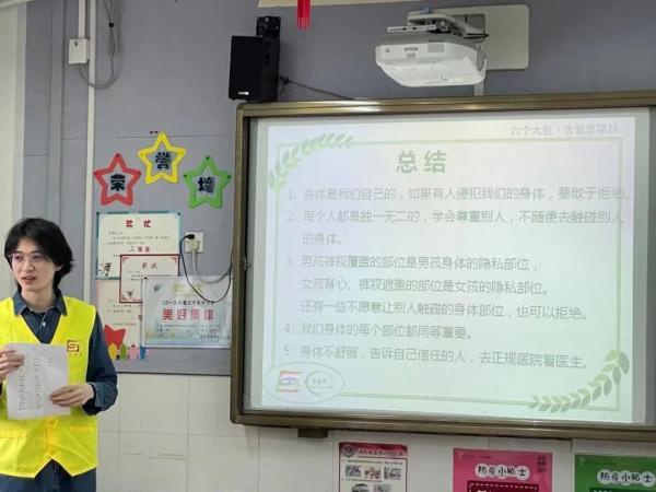 卫生棉条几岁才能用，卫生棉适用于几岁（”四年级儿子一个问题吓坏杭州妈妈）