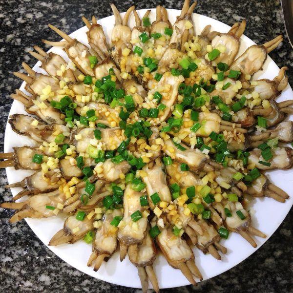 圣子和蛏子的区别，刀蛏和蛏子区别（这是清蒸蛏子最正宗的做法）