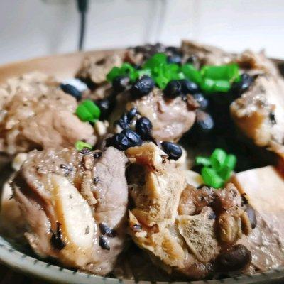 芋头要蒸多久才熟，芋头怎么蒸才能熟（那一碗令人神往的香芋蒸排骨）