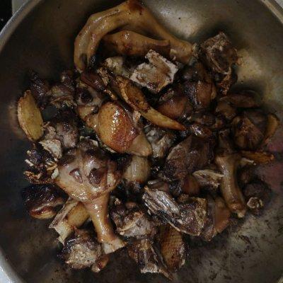 怎样做鹅肉好吃又简单，鹅肉怎么做好吃（一次吃三大碗都不过瘾的干烧大鹅）