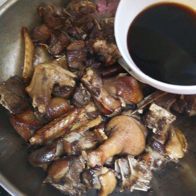 怎样做鹅肉好吃又简单，鹅肉怎么做好吃（一次吃三大碗都不过瘾的干烧大鹅）
