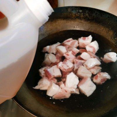 腐乳怎么吃，腐乳对身体有好处还是坏处（懒人版玫瑰腐乳红烧肉外婆的味道简单美味）