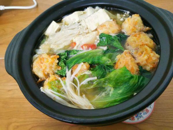 10道砂锅做的菜，砂锅里做什么菜好吃（做了十年的素什锦砂锅）