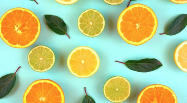 果糖和蔗糖的区别，果糖和白砂糖的区别（果糖≠水果中的糖）