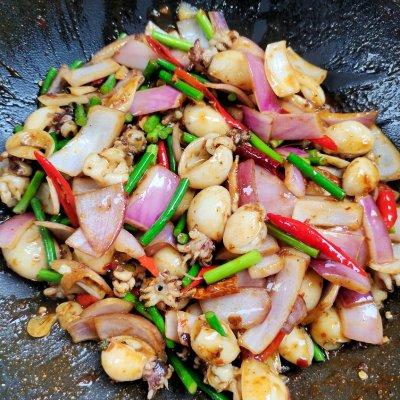 墨鱼怎么做好吃又简单，墨鱼怎么做好吃（香辣墨鱼仔的懒人做法一样美味）