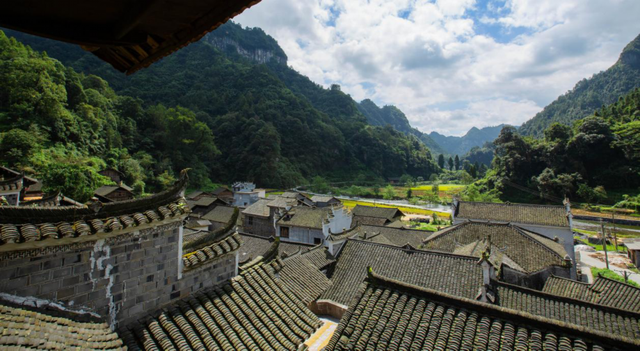 湘西土家族有哪些特色民居，湘西的特色民居（藏在湘西这些村落里的文化密码）