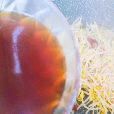 怎么炒豆芽菜，炒豆芽菜的做法步骤（素炒豆芽这样做好吃一百倍）