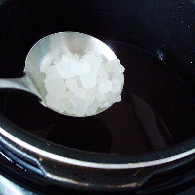 红豆汤最简单的做法，红豆汤最简单的做法窍门（吃一次就让你忘不了的红豆薏米汤）