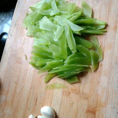 莴笋怎么做好吃，清炒莴笋怎么做好吃（素炒莴笋这么做）