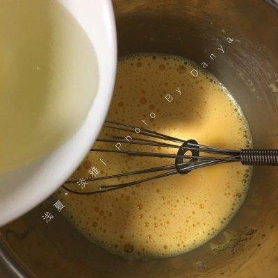 小蛋糕，小蛋糕怎么做简单又好吃（#豆果10周年生日快乐#芒果爱心❤️小蛋糕图片）