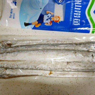 香煎带鱼的做法，带鱼的做法油炸带鱼的做法视频（香酥可口的香煎带鱼）