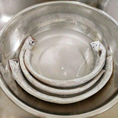 香煎带鱼的做法，带鱼的做法油炸带鱼的做法视频（香酥可口的香煎带鱼）