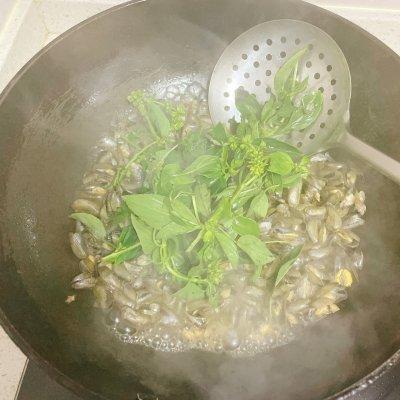 瓜子怎麼炒好吃,雞瓜子怎麼炒好吃(海瓜子炒金不換 九層塔>)