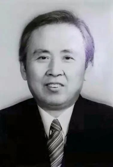 报纸编辑学，报纸编辑学是（中国人民大学退休教授陈仁风病逝）