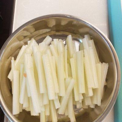 速冻春卷怎么炸，冰冻春卷怎么炸又酥又脆（再也不用出门买了）