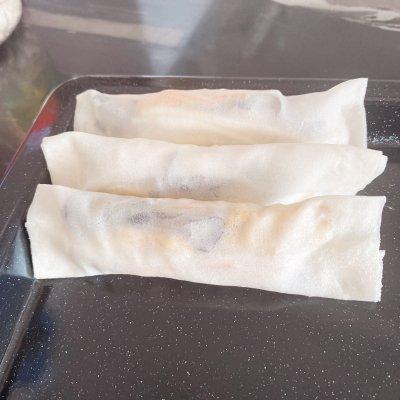 速冻春卷怎么炸，冰冻春卷怎么炸又酥又脆（再也不用出门买了）