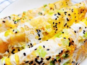 鸡蛋煎饼怎么做才好吃，鸡蛋煎饼怎么做才好吃窍门（快手早餐——十分钟懒人鸡蛋煎饼）