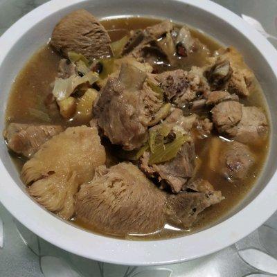 干猴头菇泡发不苦的窍门，猴头菇如何处理不苦（简单好吃的猴头菇炖排骨）