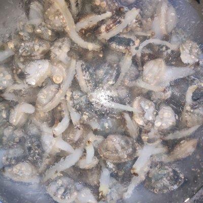 爆炒蛤蜊的做法，辣炒蛤蜊的做法（山东爆花蛤——“三碗”五分钟）