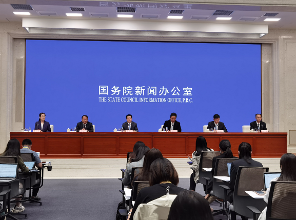 怎么退出粉丝团，qq怎么退出粉丝团（打击网上炒作劣迹艺人、粉丝团非理性应援…蒙牛发布退款方案）