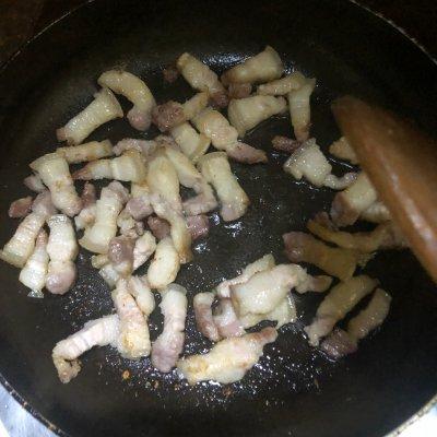 老豆腐怎么炒，干豆腐怎么拌着好吃（这道酸菜炒老豆腐简单成这样）