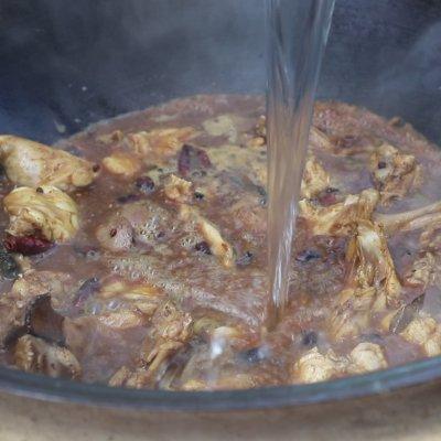 炖兔子肉怎么做好吃，兔子肉怎么炖好吃（不知道吃什么，炖兔子肉准没错）