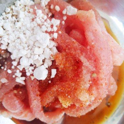 杏鲍菇炒肉的做法，炸杏鲍菇怎么做最好吃又简单（有了这盘杏鲍菇炒肉）