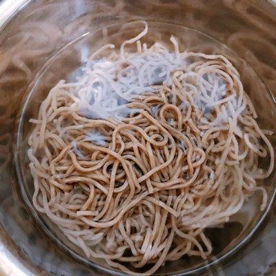 荞麦面粉的做法大全，荞麦粉的各种做法大全（酸辣荞麦面最好吃的5种做法）