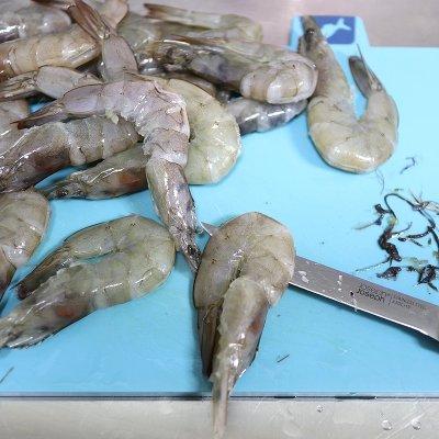 酥脆香虾的做法，香酥麻辣虾的做法（今晚花10分钟做好避风塘酥脆虾）