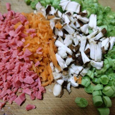 杂粮包的做法，海鲜杂粮包的做法（好吃的玉米面窝头杂粮包）