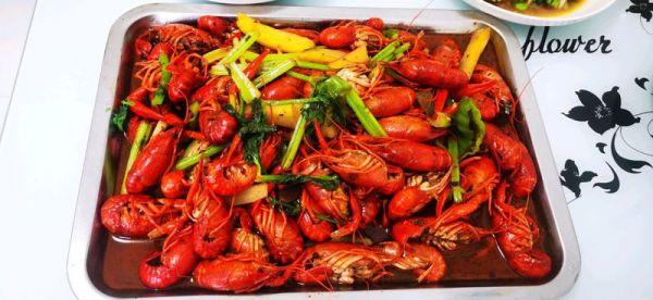 香辣小龙虾的制作方法，香辣小龙虾的制作方法视频（每次做这道香辣小龙虾）