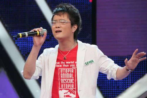 《我很好》歌词是什么，《我很好》歌词是什么意思（《我爱记歌词》音乐总监海峰自杀身亡）