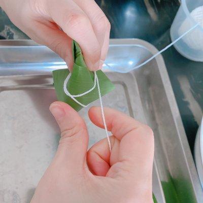 粽子的做法，油炸粽子的做法（赶紧试试这款简单又好吃的粽子吧）