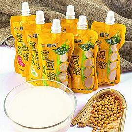 豆浆的营养成分，豆浆中各营养成分含量是怎样的（入夏喝豆浆 爽滑又健康）