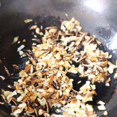 肉末酱炒香菇的家常做法，肉末香菇酱的家常做法窍门（#助力高考营养餐#万物皆可拌香菇肉酱）
