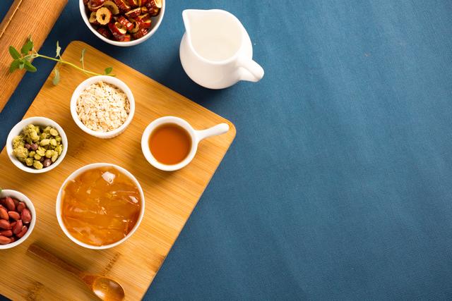 白凉粉是什么东西，白凉粉哪里买（又好吃又解暑的神仙白凉粉）