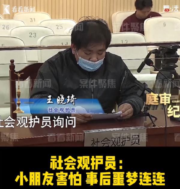 女人梦见被狗追什么意思，女人梦见狗追什么意思,捡小鸡（未牵绳宠物犬狂追5岁男孩家长索赔5千元）