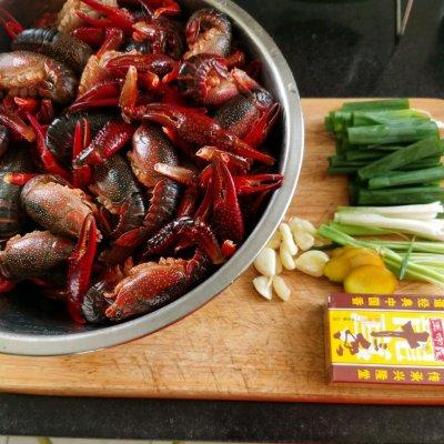 十三香小龙虾的配方，十三香龙虾全部配方（十三香龙虾这样做）