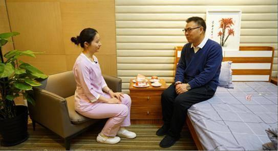 健康照护师怎样考证，健康照护师是培训什么呀（这个职业的前景如何）