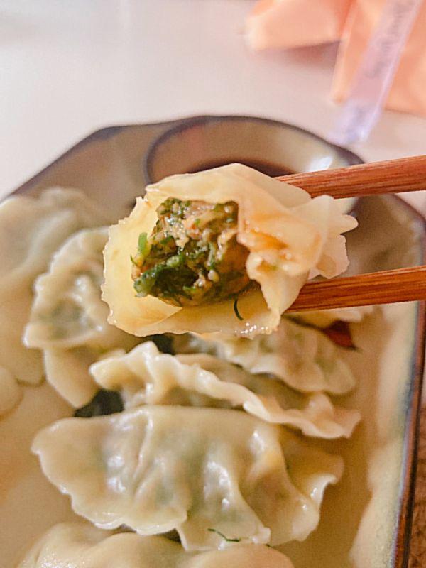 小茴香的吃法大全，小茴香的吃法（这道小茴香爆汁大肉饺子简单快手）